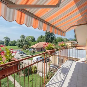 silver-lake-apartment.it-lombardy.com/